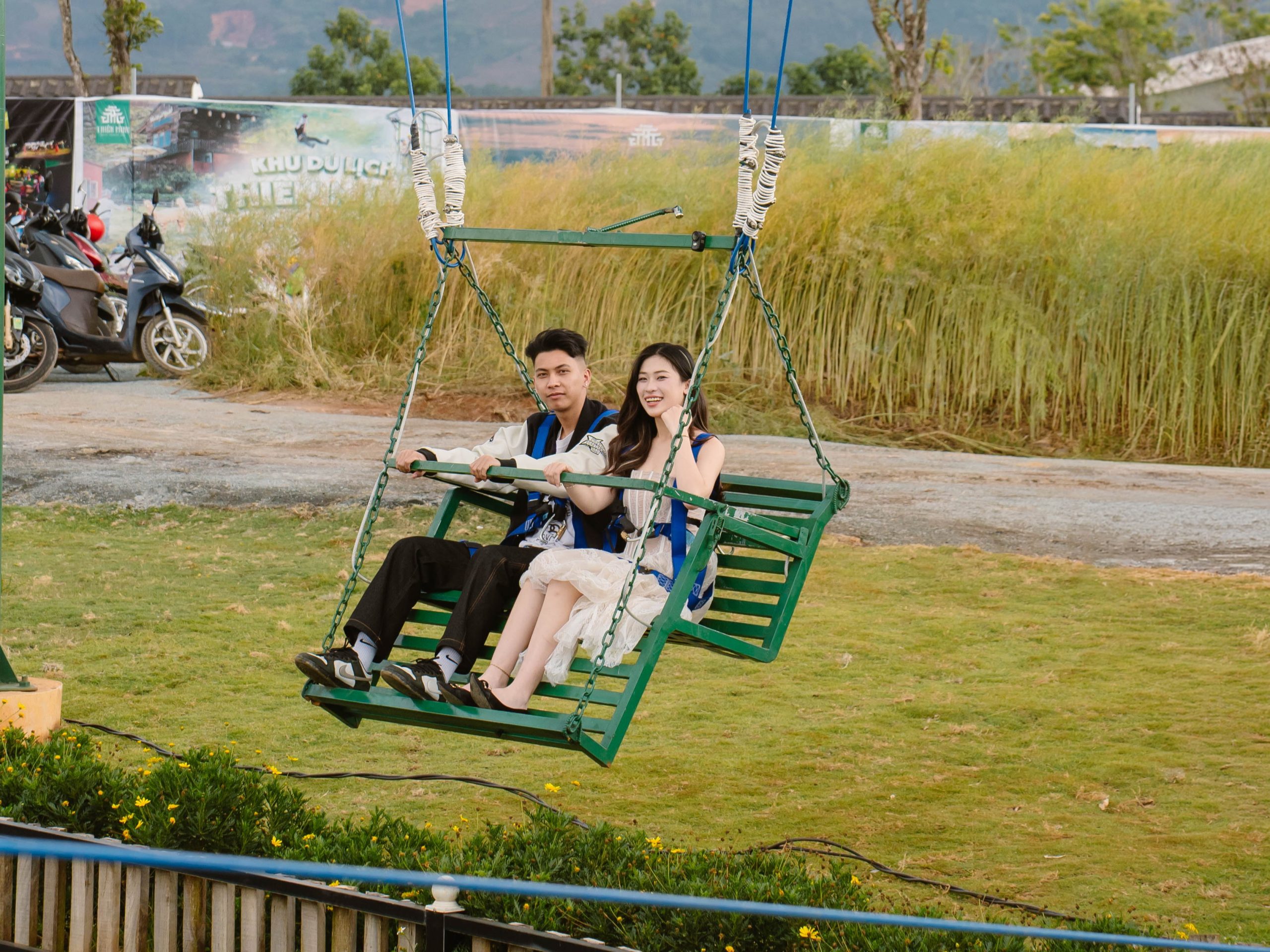 khoanh khac trai nghiem xich du khong lo tai thien minh da lat