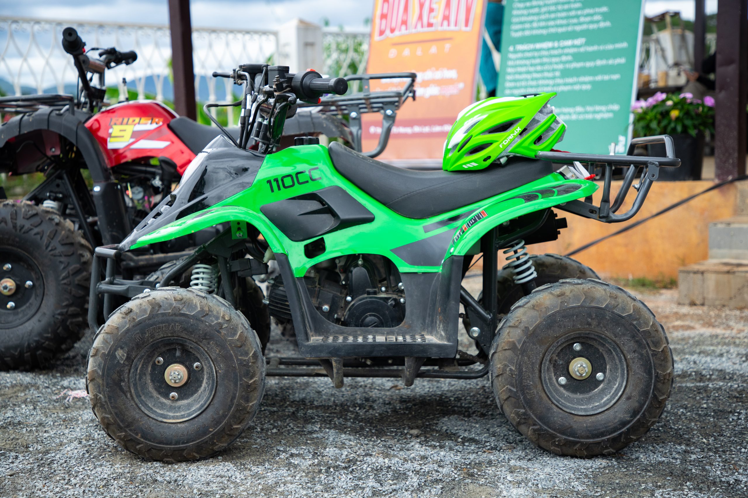 xe atv 110 cc tai chien dia dai ngan