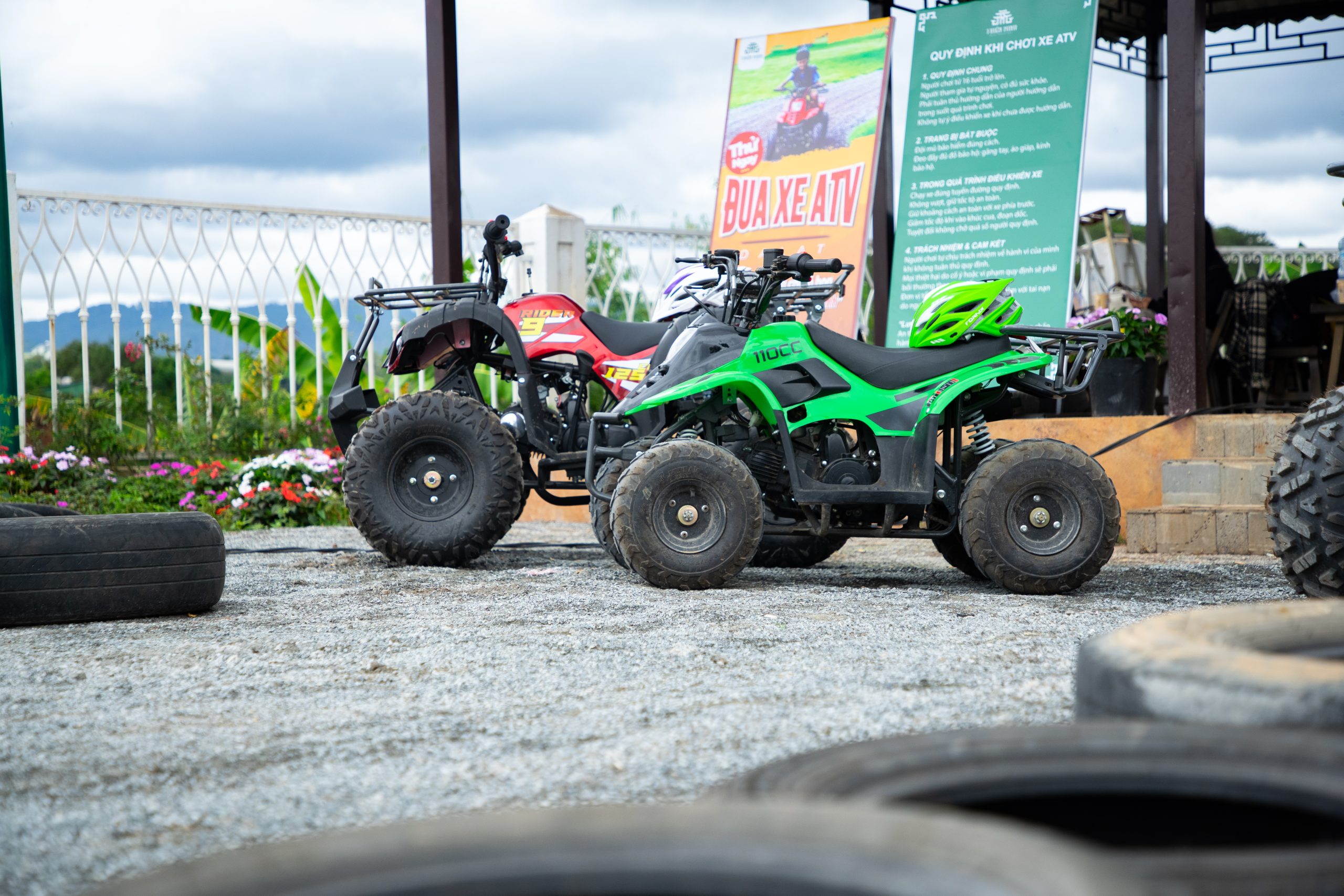 cac loai xe atv tai chien dia dai ngan