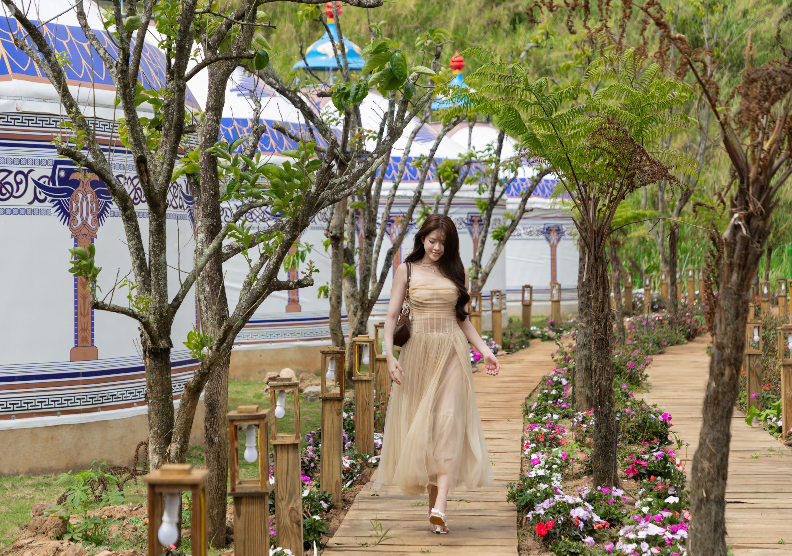 am thuc ben suoi tai thien minh da lat